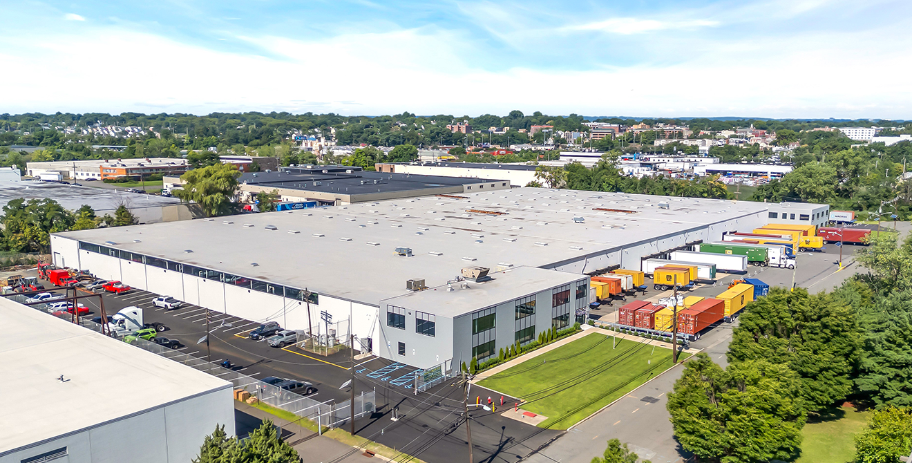 202,490 SF